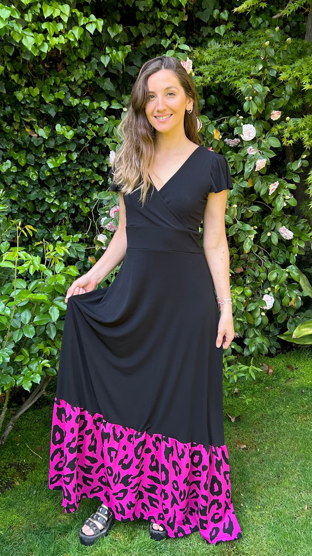 Vestido Anette Negro con Vuelo Print Fucsia